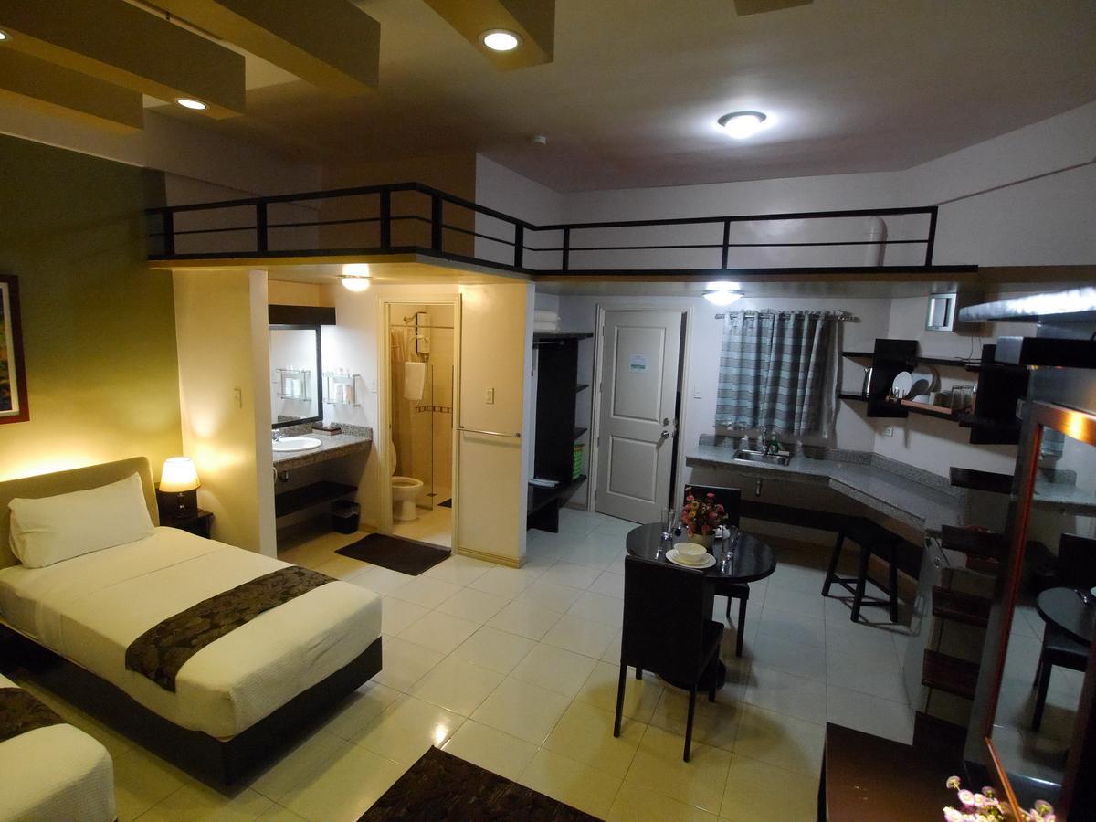 Bed & Breakfast New Manila