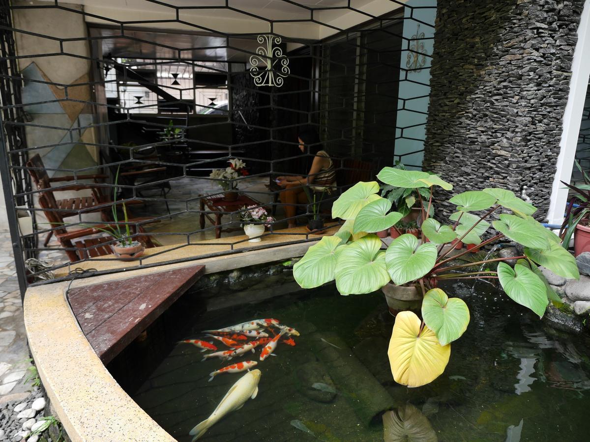 New Manila Bed & Breakfast Quezon City
