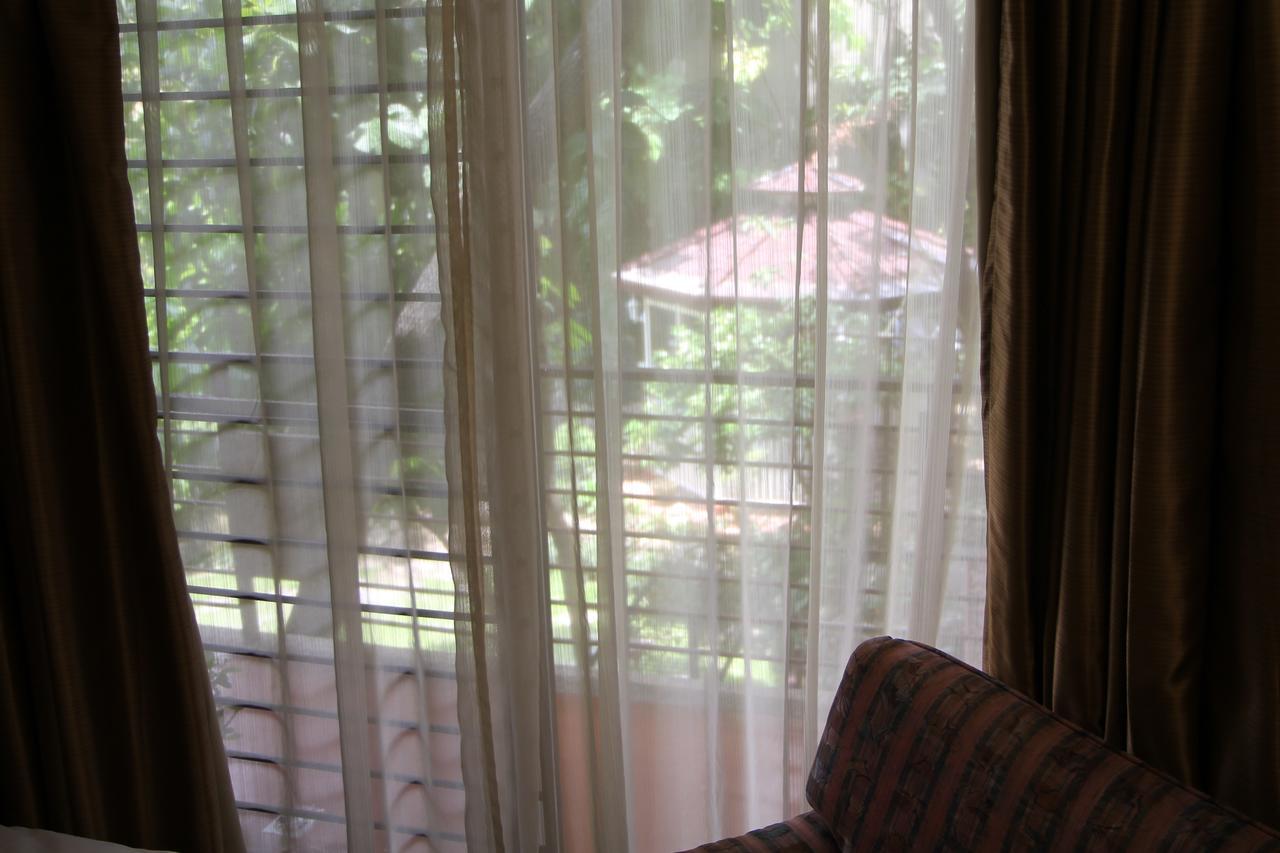 New Manila 3* Quezon City