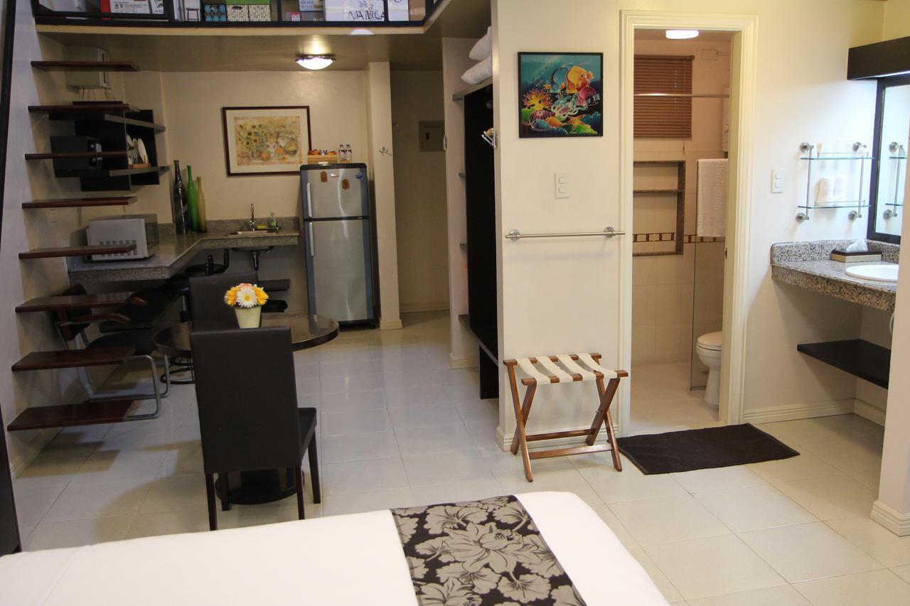 New Manila Bed & Breakfast Quezon City